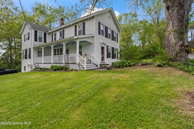 $365,000 | 202 Steadwell Road, Amsterdam, NY 12010