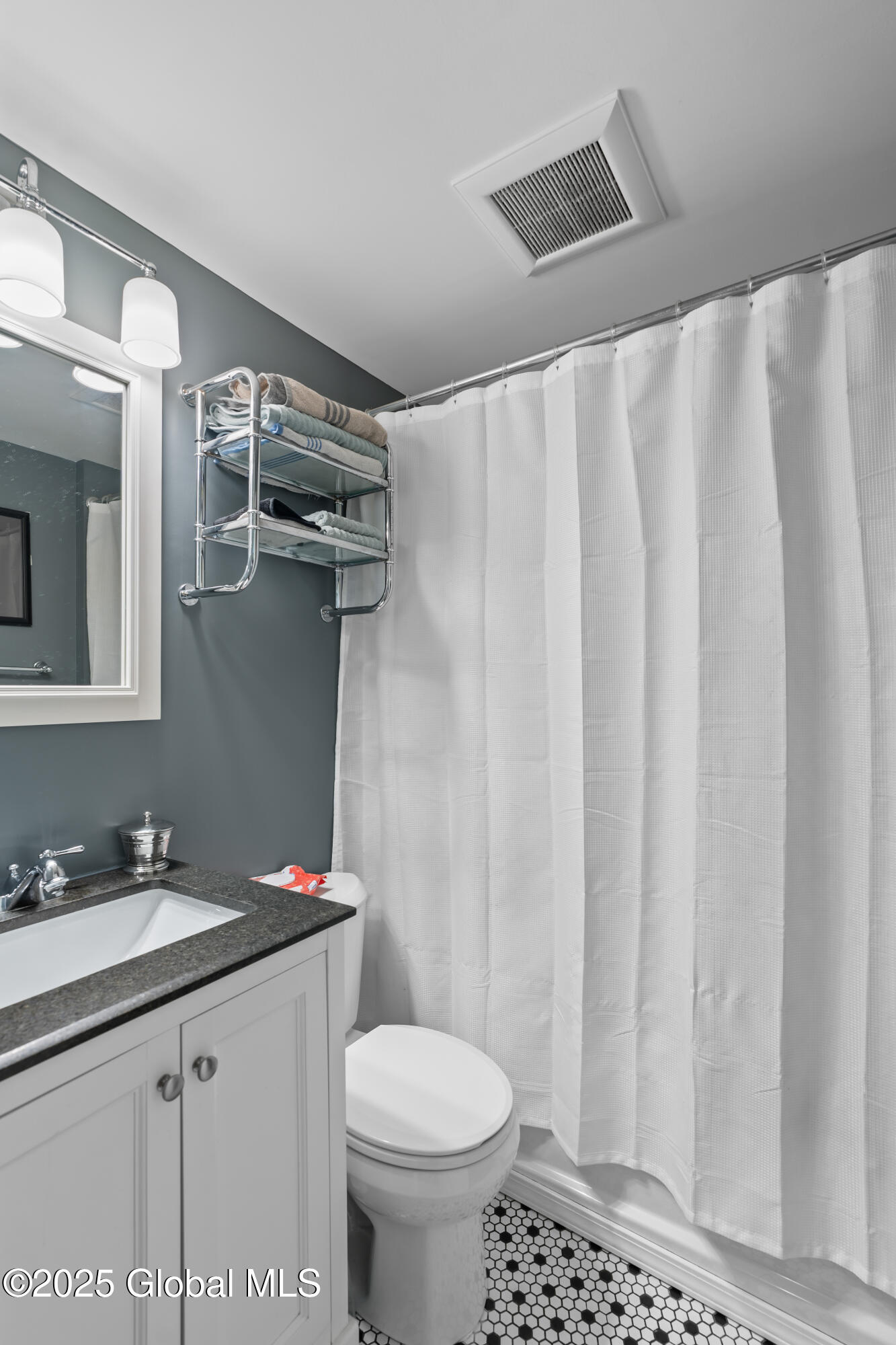 202 Steadwell Road Amsterdam, NY 12010 - Photo 21 of 47 DSC08754