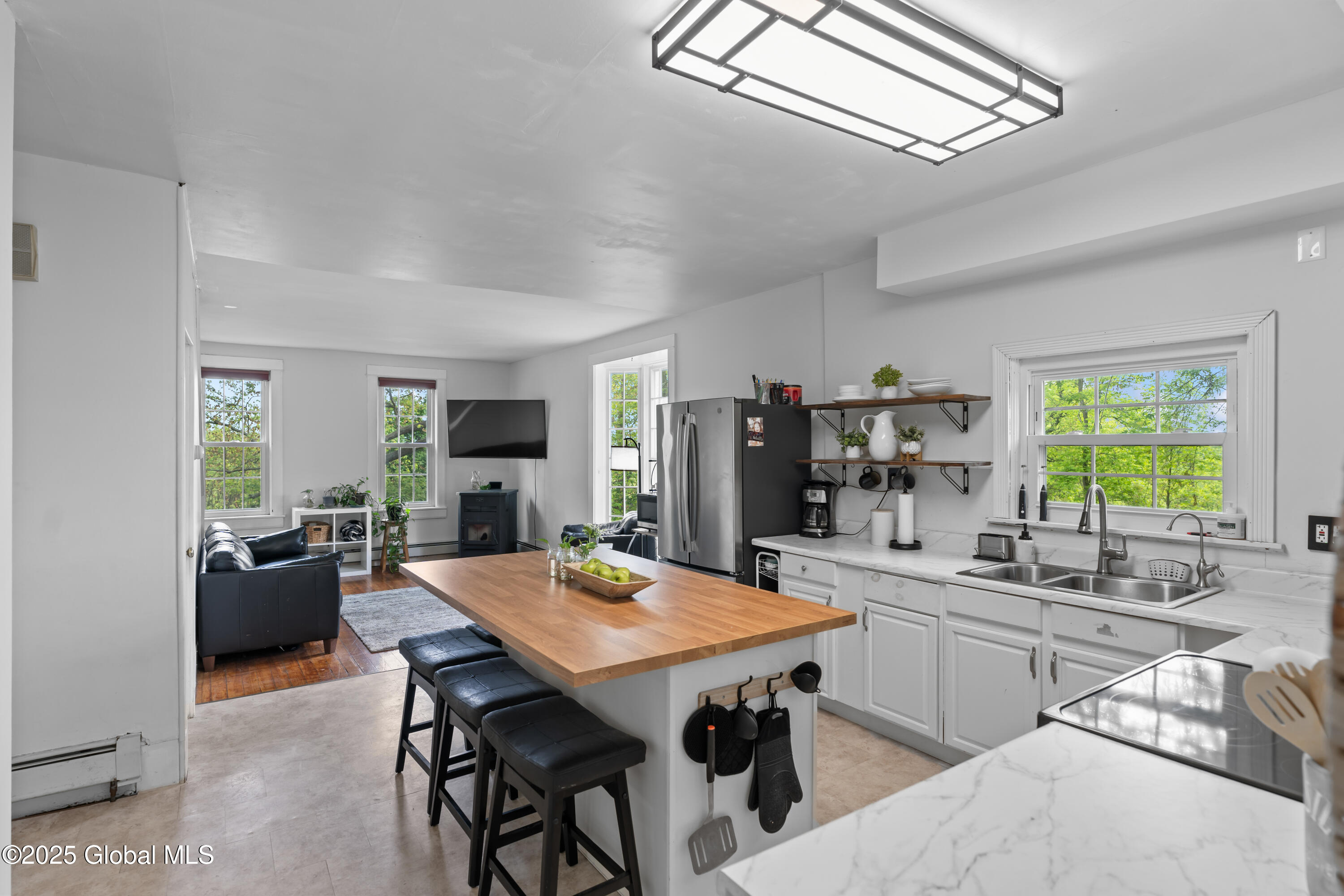 202 Steadwell Road Amsterdam, NY 12010 - Photo 3 of 47 DSC08730