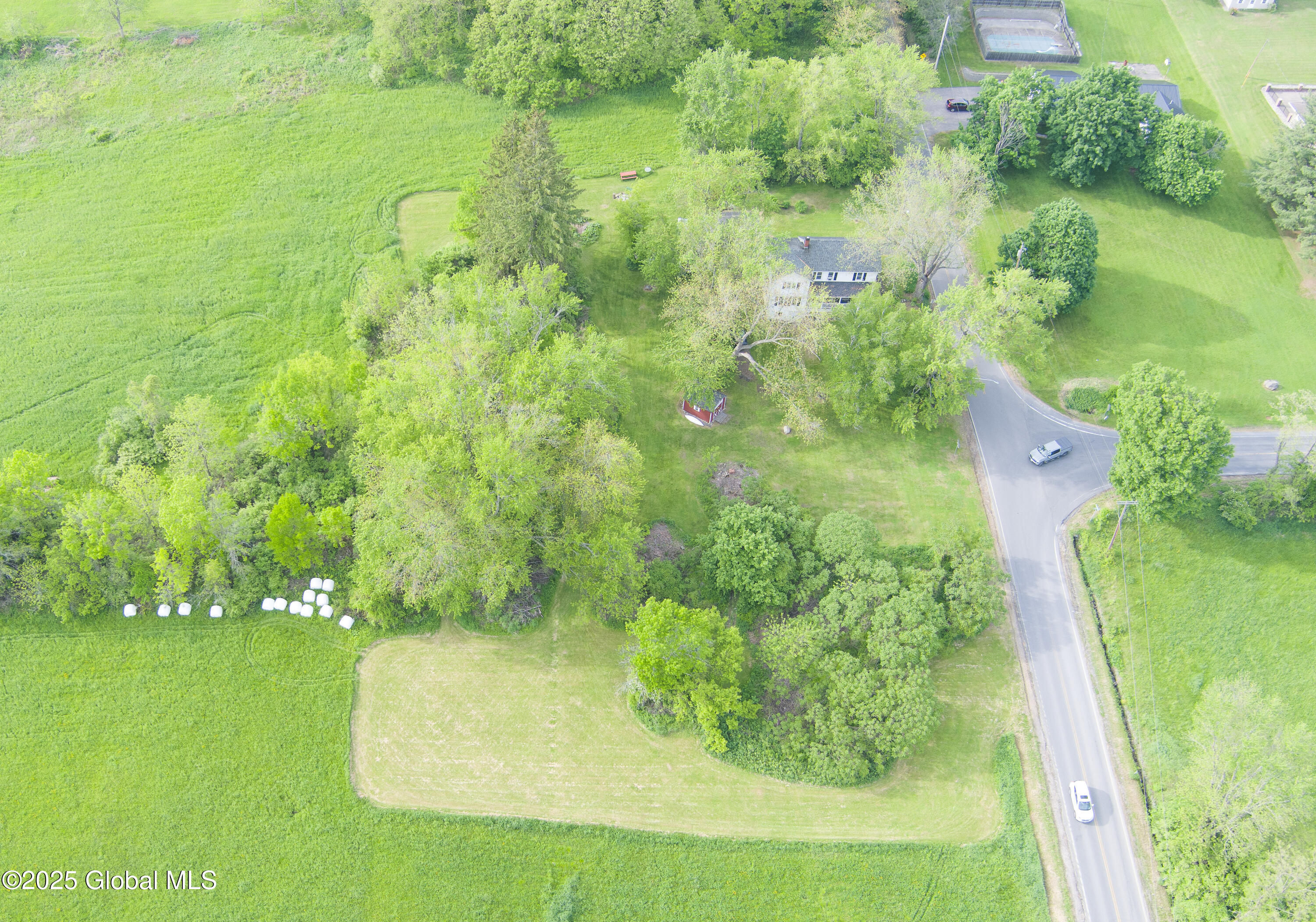 202 Steadwell Road Amsterdam, NY 12010 - Photo 42 of 47 MAX_0007