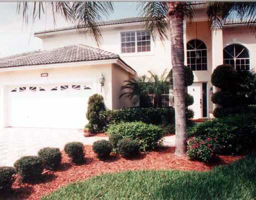 315 Hummingbird Jupiter, FL 33458 - Photo 1 of 8 Primary Photo