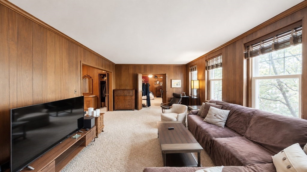 70 Winchester Street, Unit 2 Brookline, MA 02446 - Photo 4 of 10