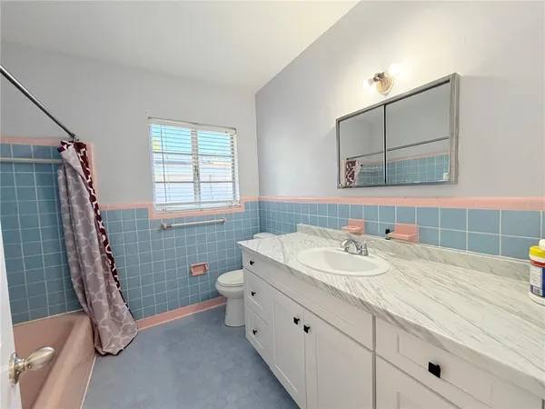 $2,450 | 309 Kerry Drive, Clearwater, FL 33765