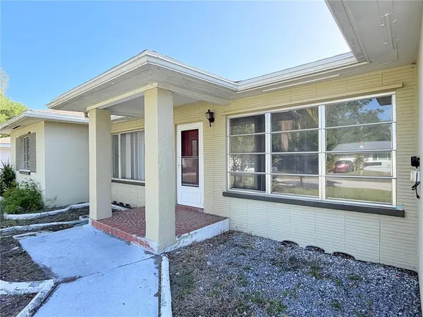 $2,450 | 309 Kerry Drive, Clearwater, FL 33765