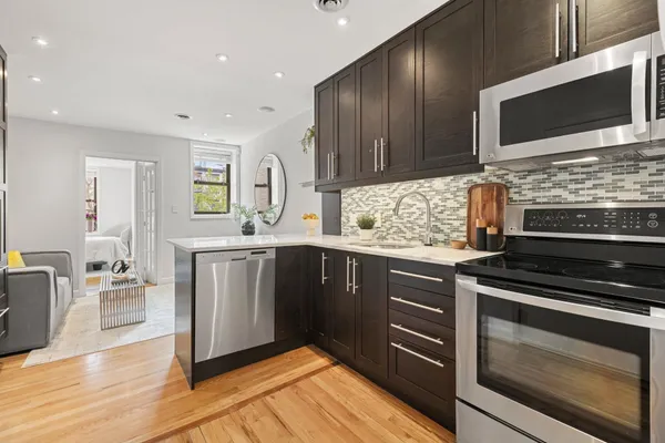 $589,000 | 333 Monroe Street, Unit 3A, Hoboken, NJ 07030