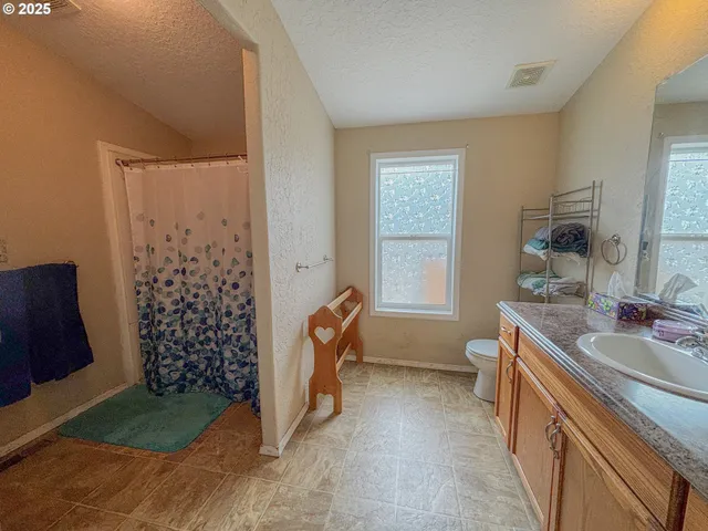 $542,999 | 1371 Harlan Road, Toledo, OR 97391