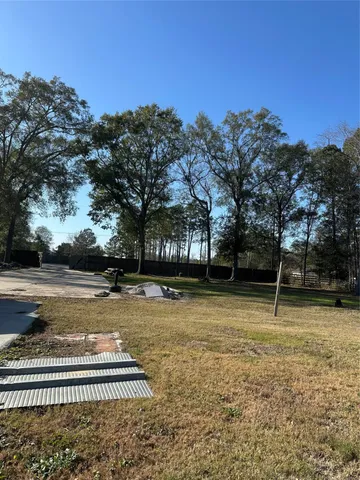 $1,100 | 18445 Emerald Forest Drive, New Caney, TX 77357