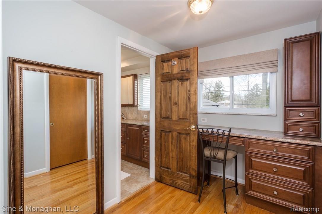 20 North Duval Road Grosse Pointe, MI 48236 - Photo 28 of 49 20 N Duval small003.jpg