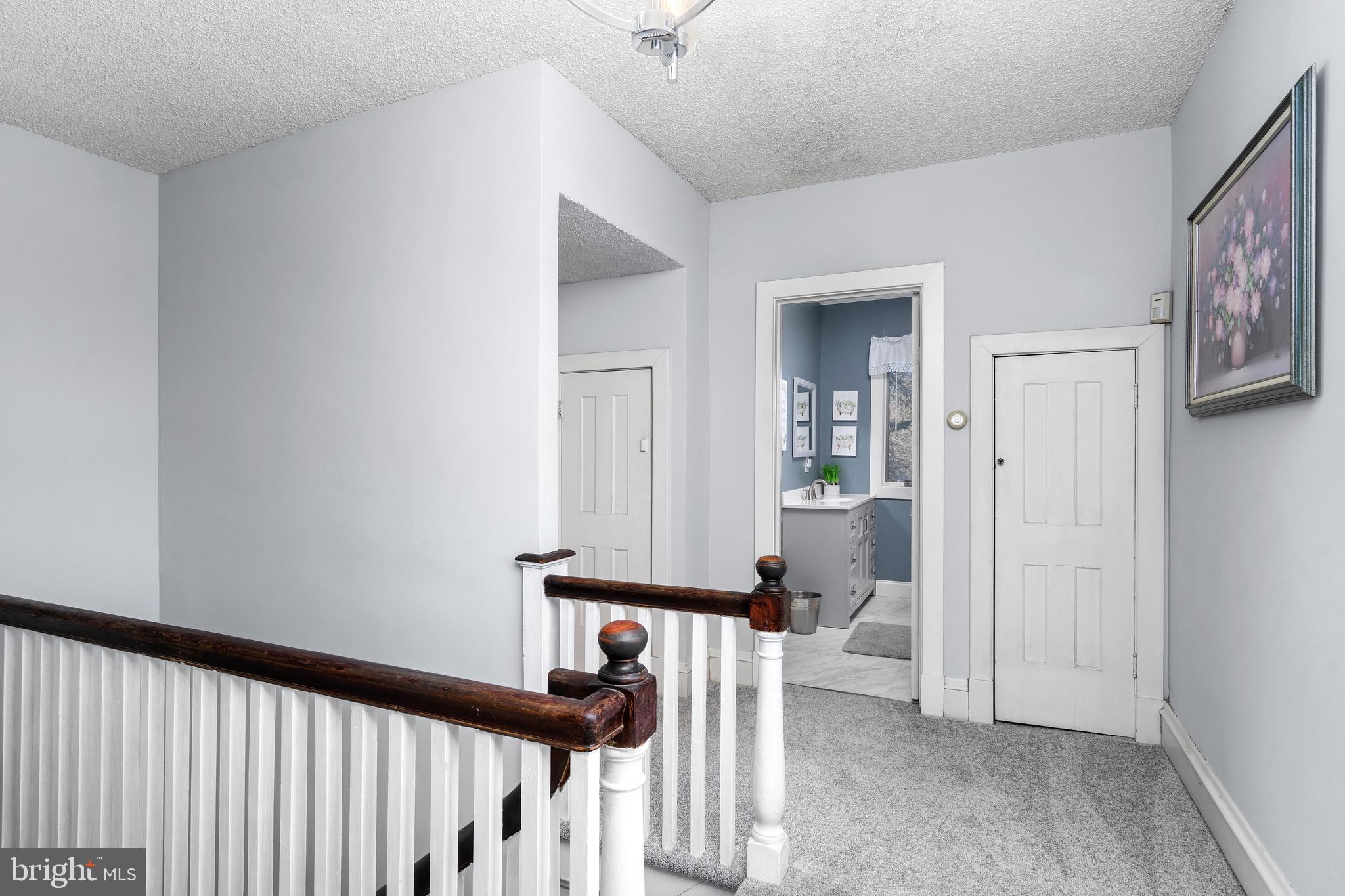 408 Edinburg Road Hamilton, NJ 08619 - Photo 33 of 46