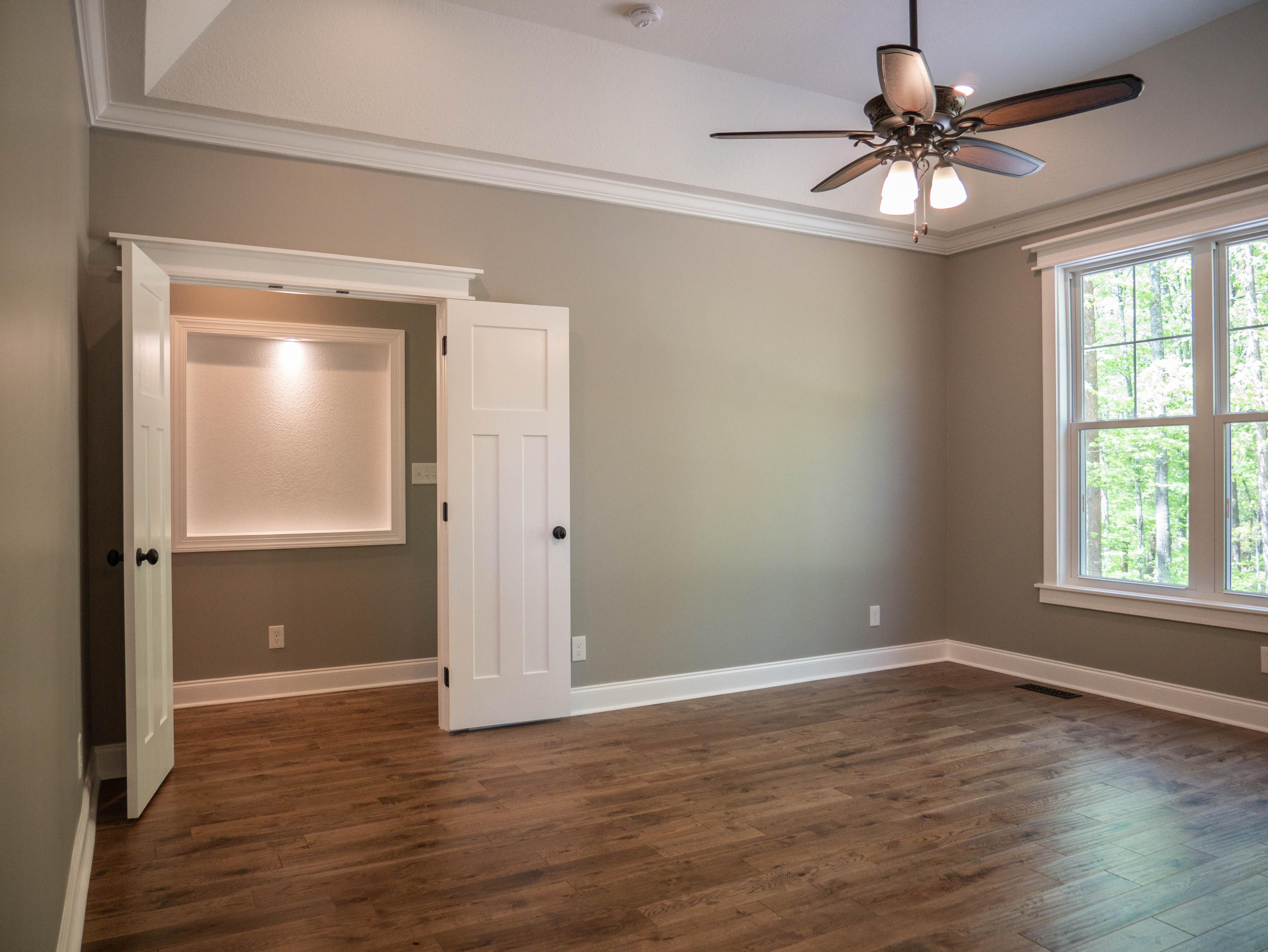 488 Pumpkin Hollow Road Heiskell, TN 37754 - Photo 15 of 32 P1060395