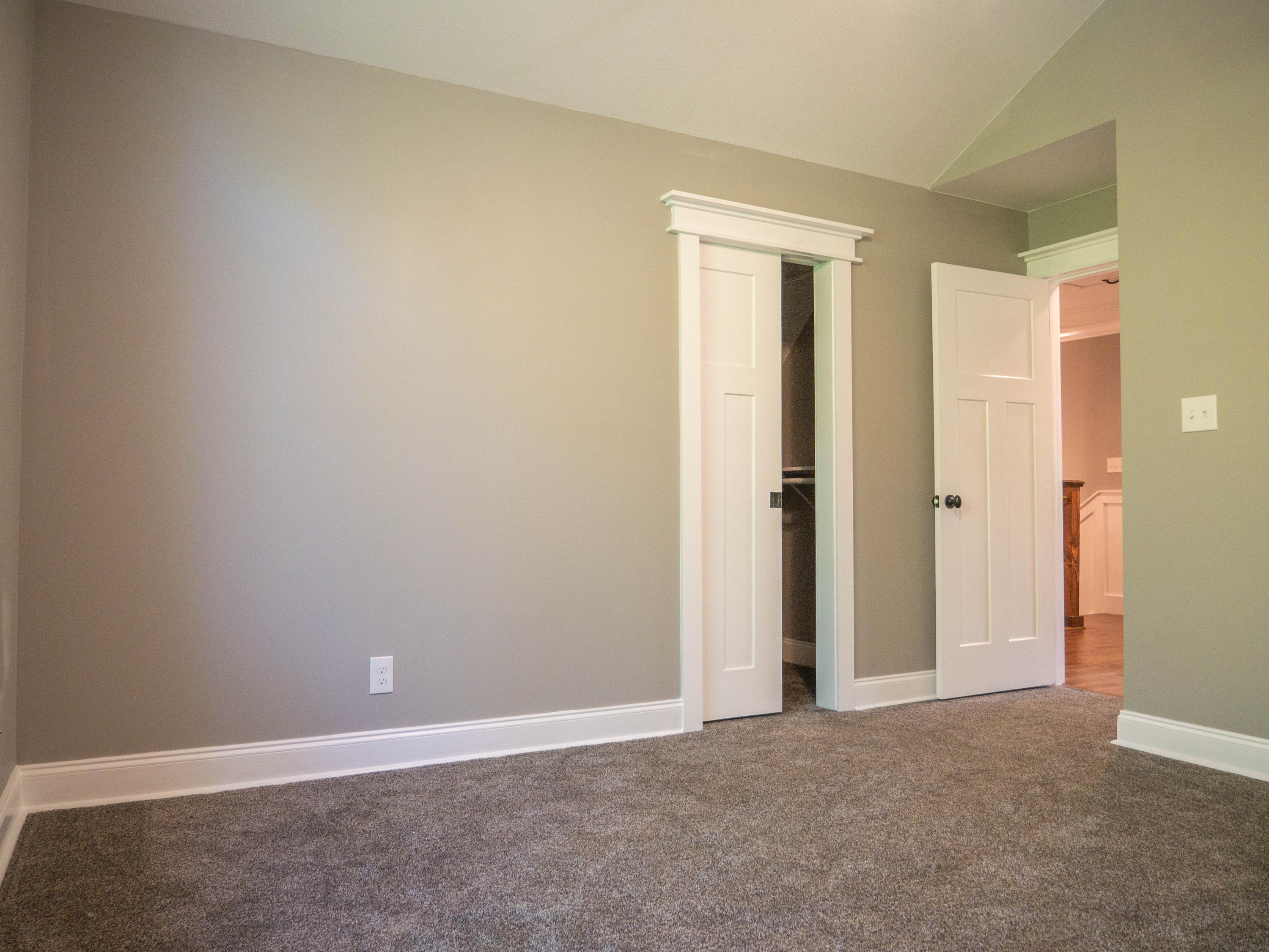 488 Pumpkin Hollow Road Heiskell, TN 37754 - Photo 25 of 32 P1060364