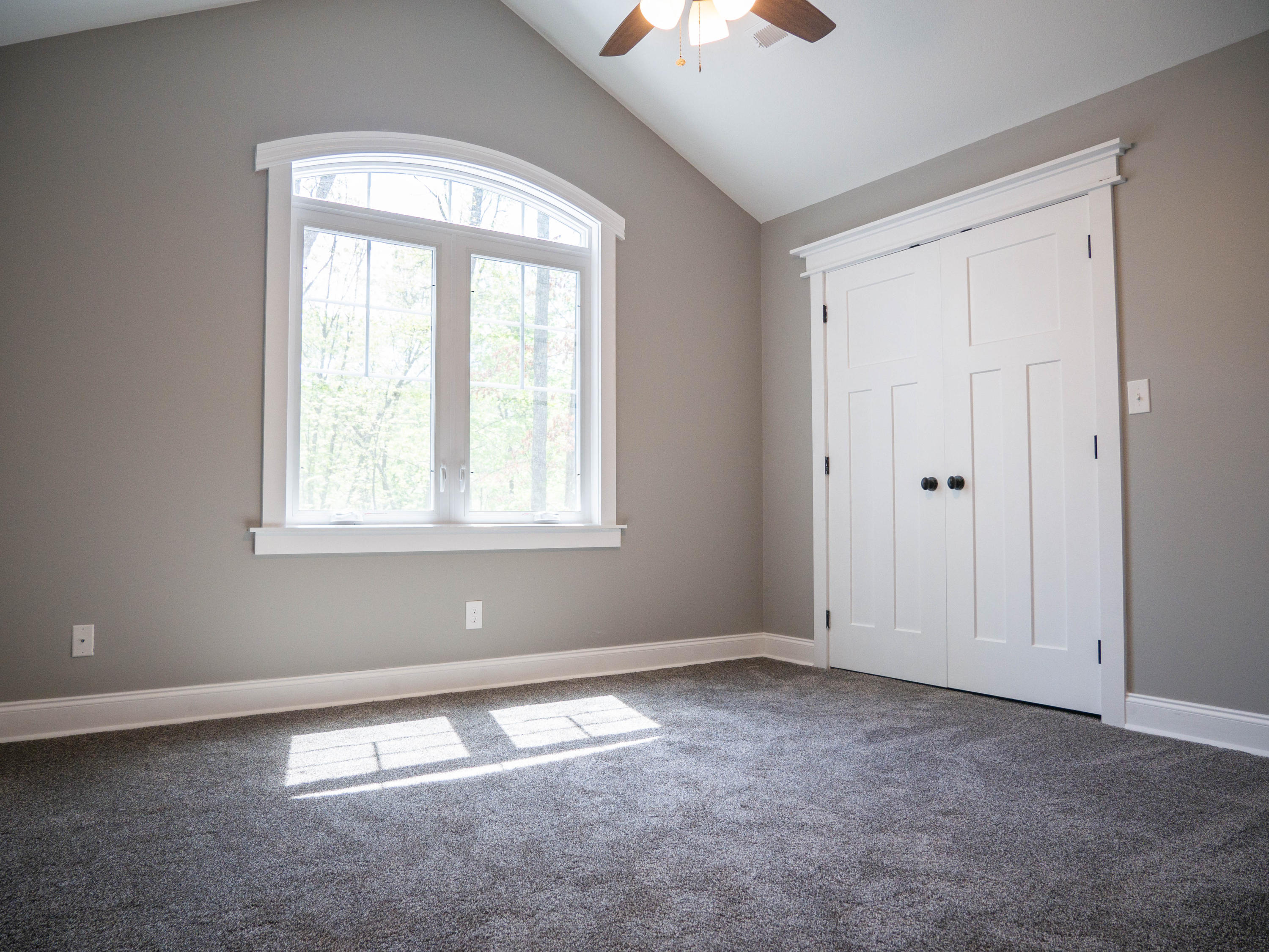 488 Pumpkin Hollow Road Heiskell, TN 37754 - Photo 27 of 32 P1060360