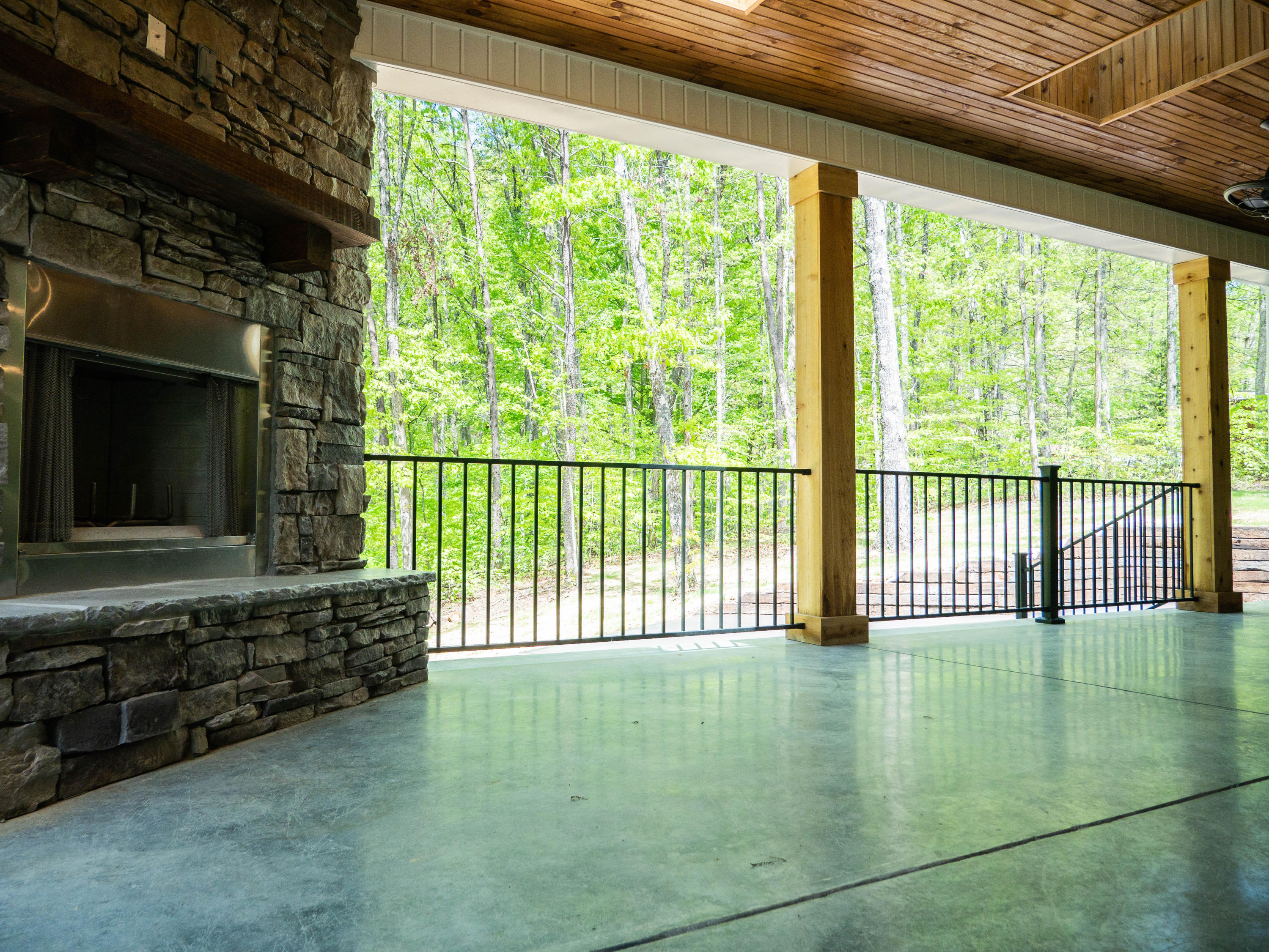 488 Pumpkin Hollow Road Heiskell, TN 37754 - Photo 31 of 32 P1060422