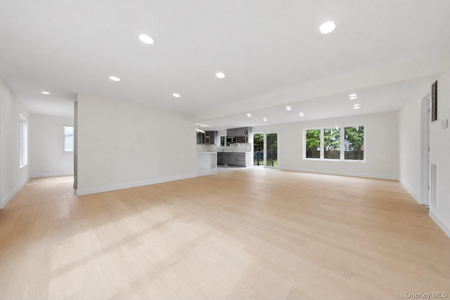 136 Udall Road West Islip, NY 11795 - Photo 27 of 36 Gallery Image 27