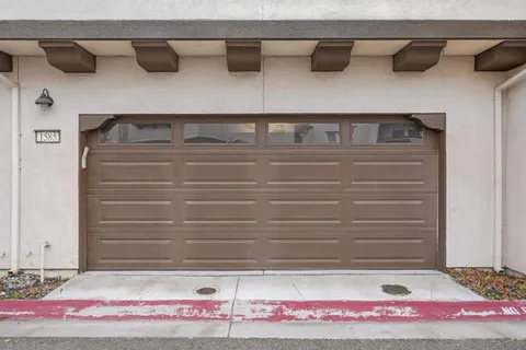 a large building with a lot of windows