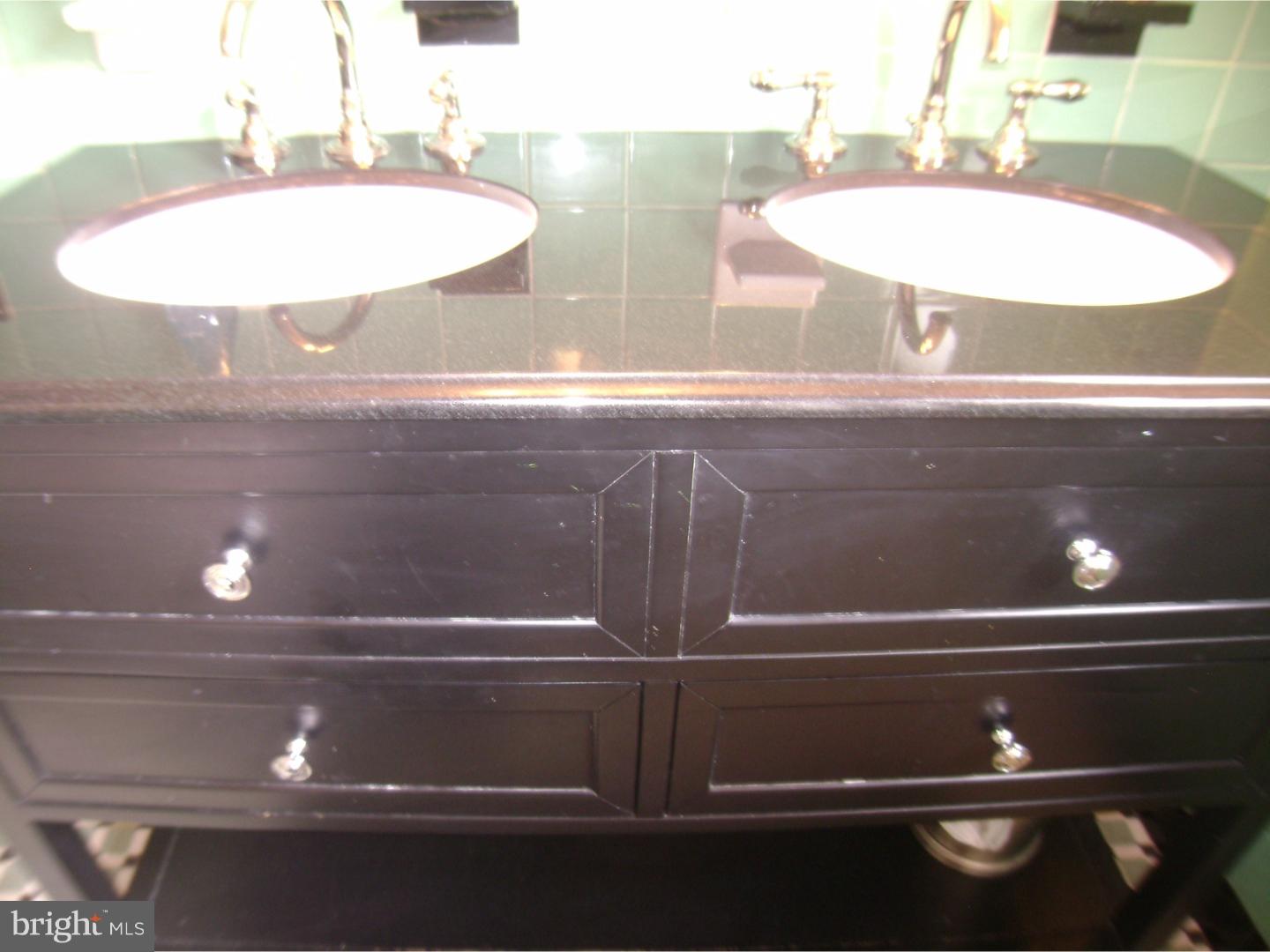 892 Woodlane Road Mount Holly, NJ 08060 - Photo 12 of 25 Bathroom