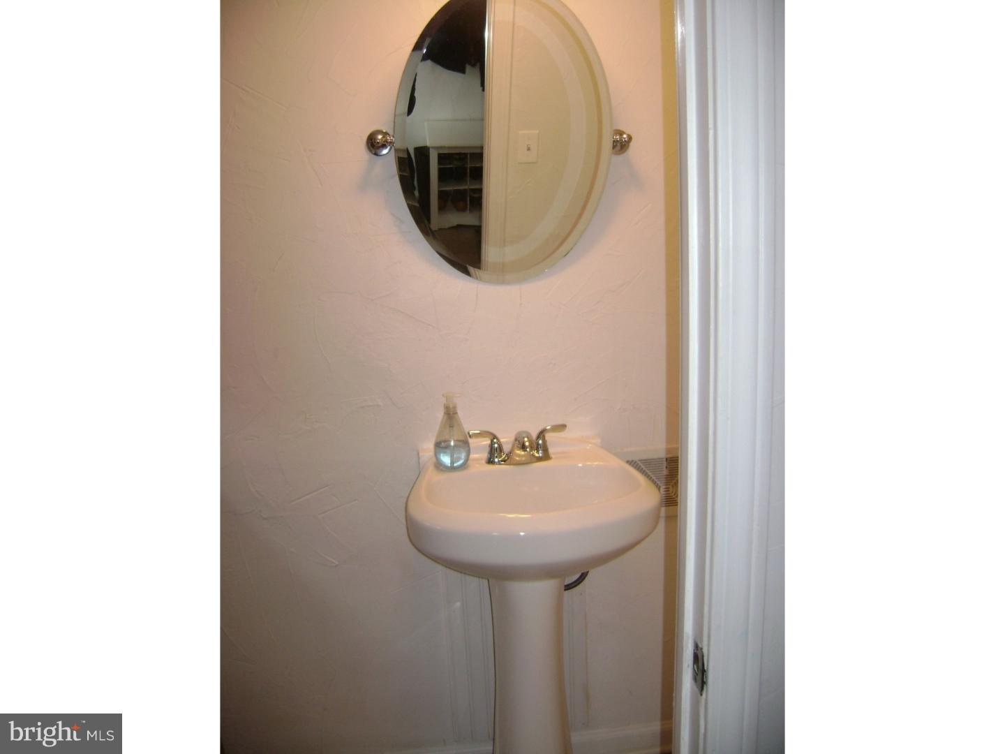 892 Woodlane Road Mount Holly, NJ 08060 - Photo 14 of 25 Bathroom