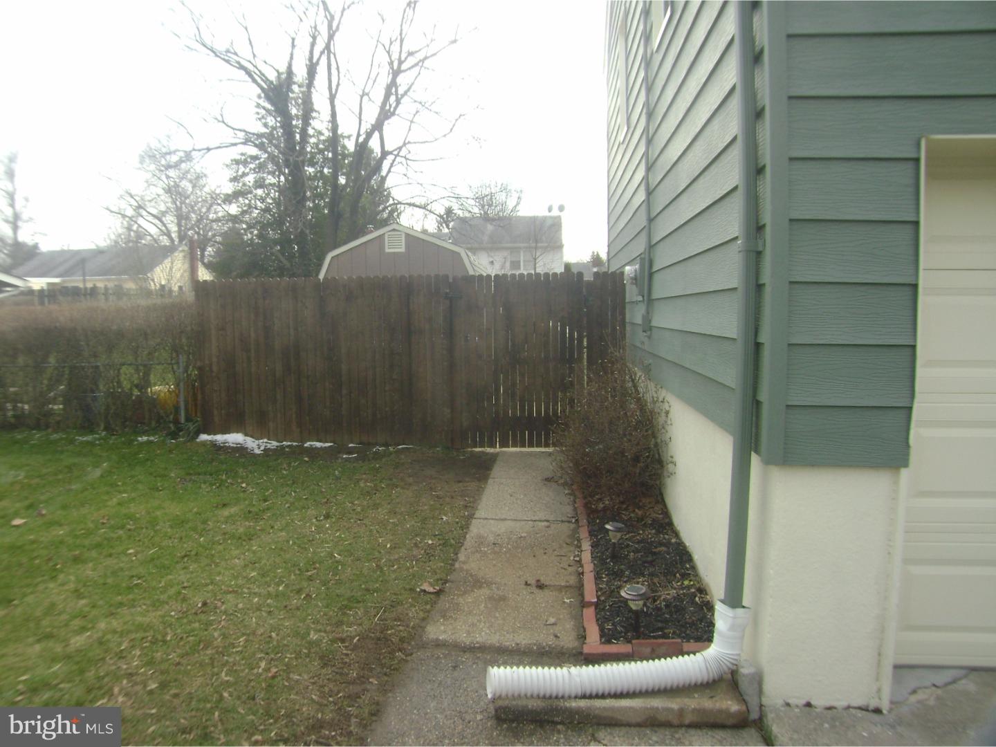892 Woodlane Road Mount Holly, NJ 08060 - Photo 23 of 25 Exterior Side