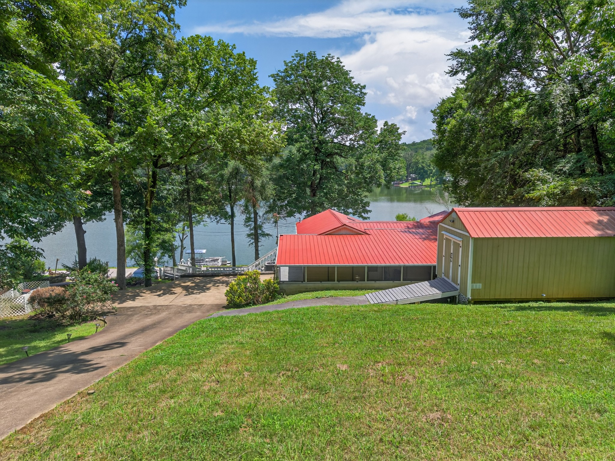852 Lake Logan Road Ardmore, TN 38449 - Photo 11 of 47