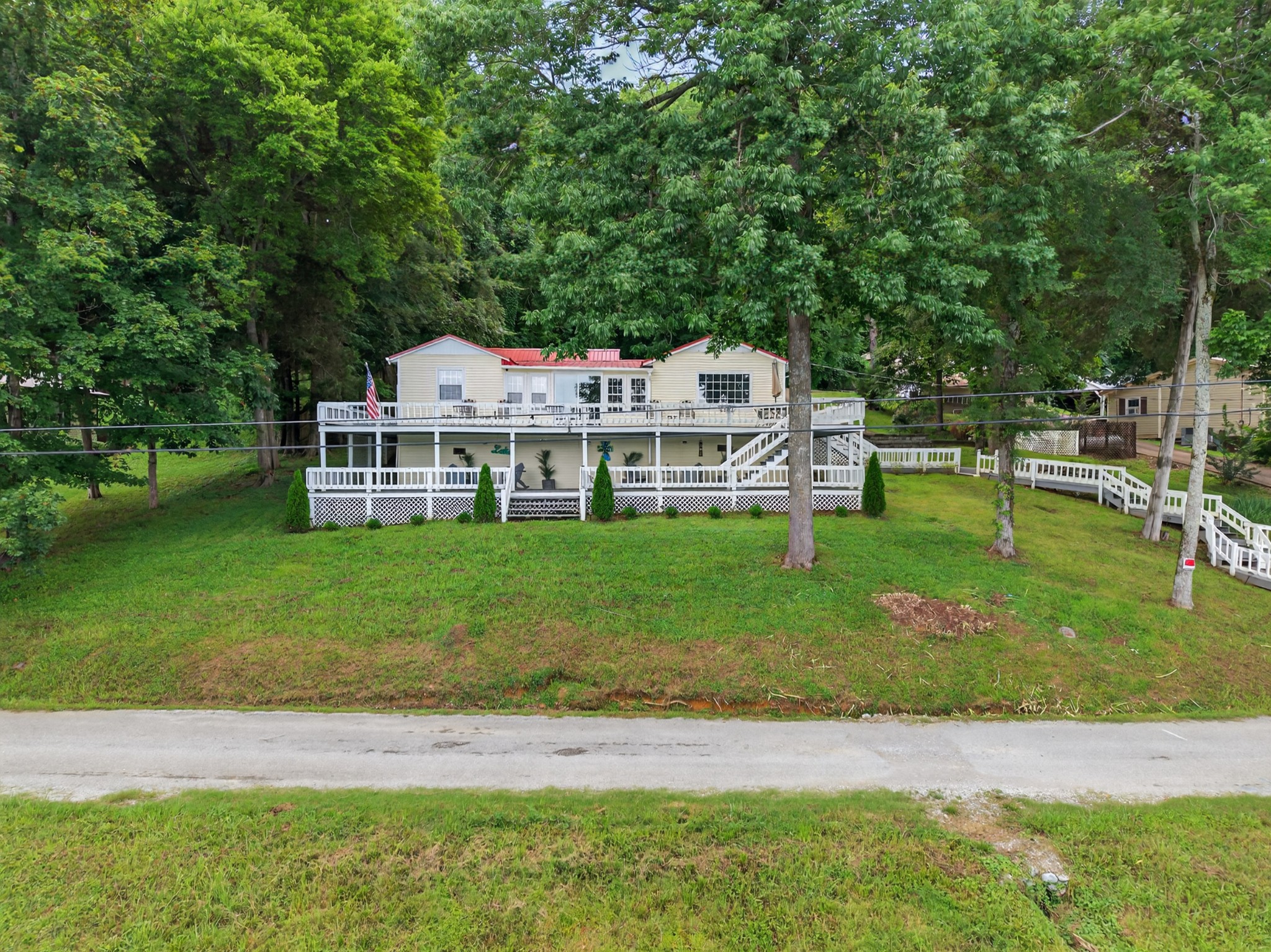 852 Lake Logan Road Ardmore, TN 38449 - Photo 6 of 47