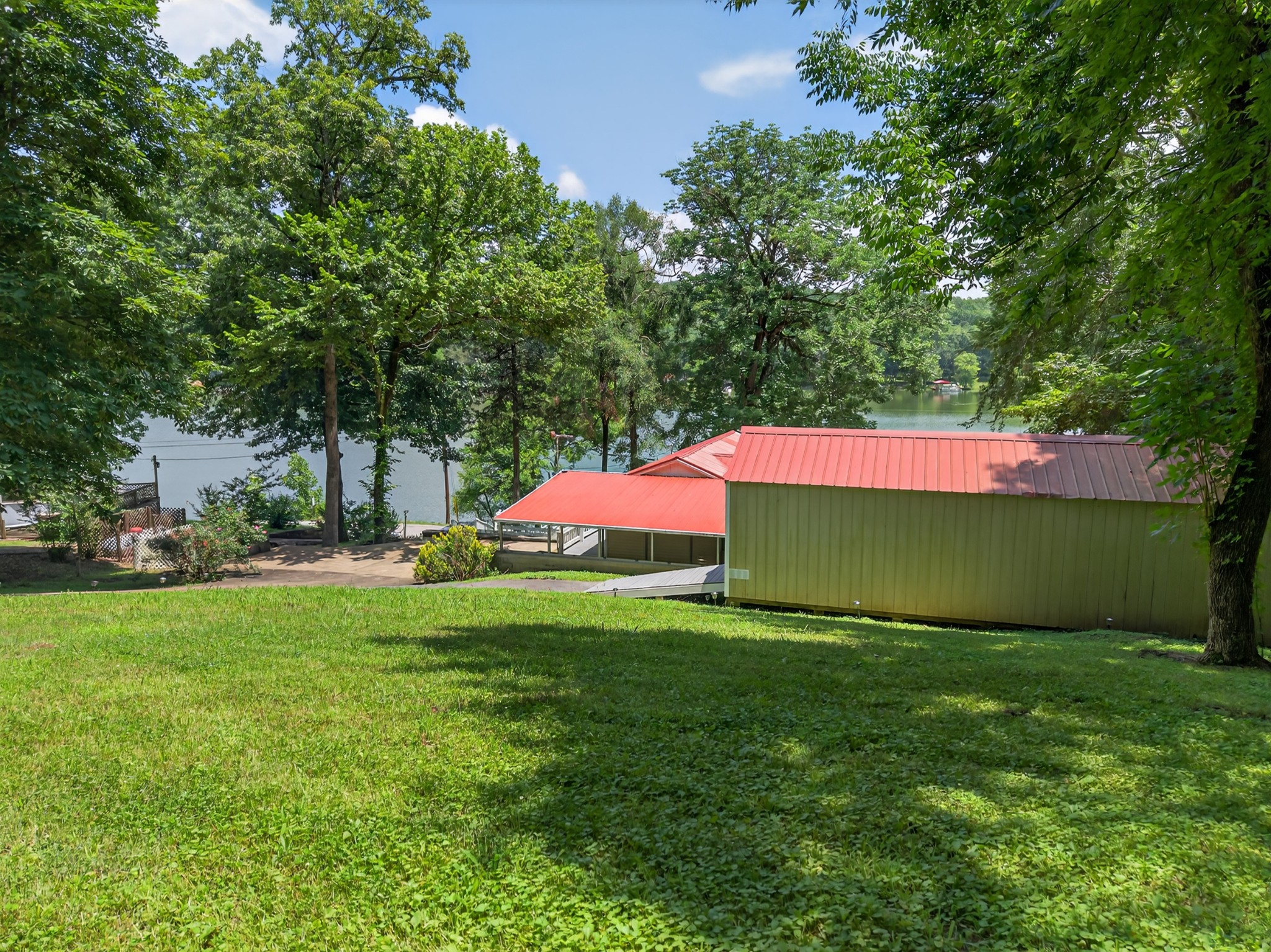 852 Lake Logan Road Ardmore, TN 38449 - Photo 8 of 47