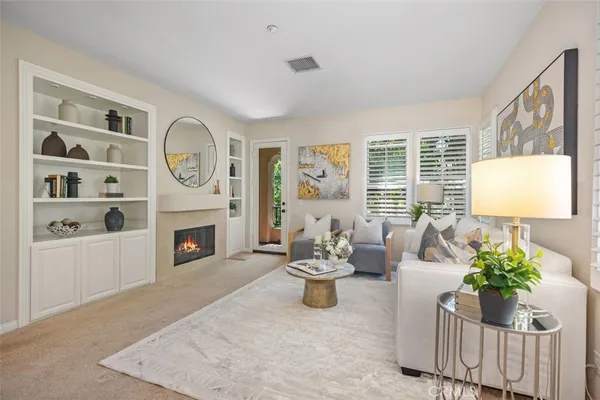 $999,000 | 33 Flowerbud, Irvine, CA 92603