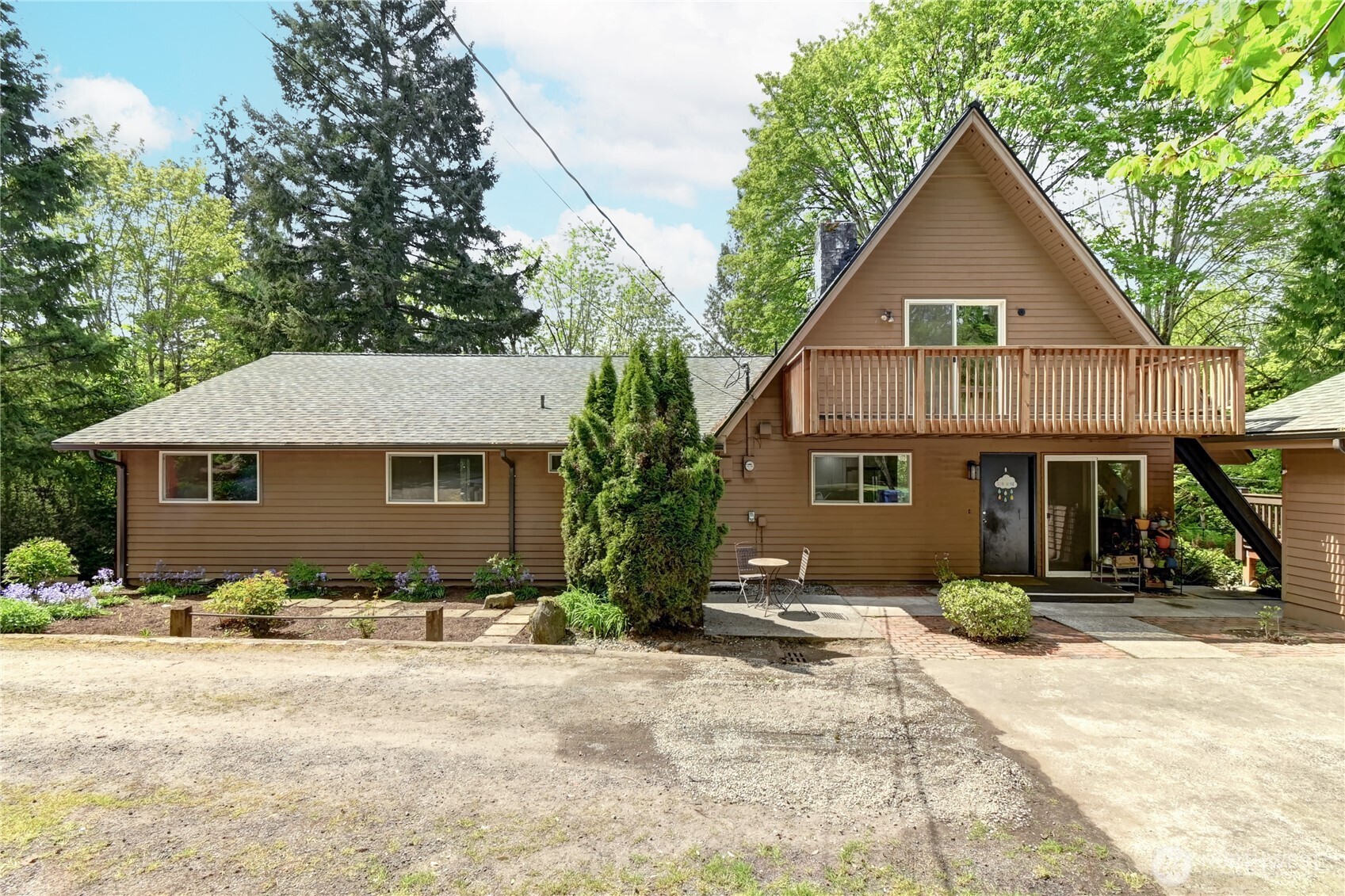 28539 Northeast Tolt Hill Road Carnation, WA 98014 - Photo 4 of 36 a front view of a house with yard