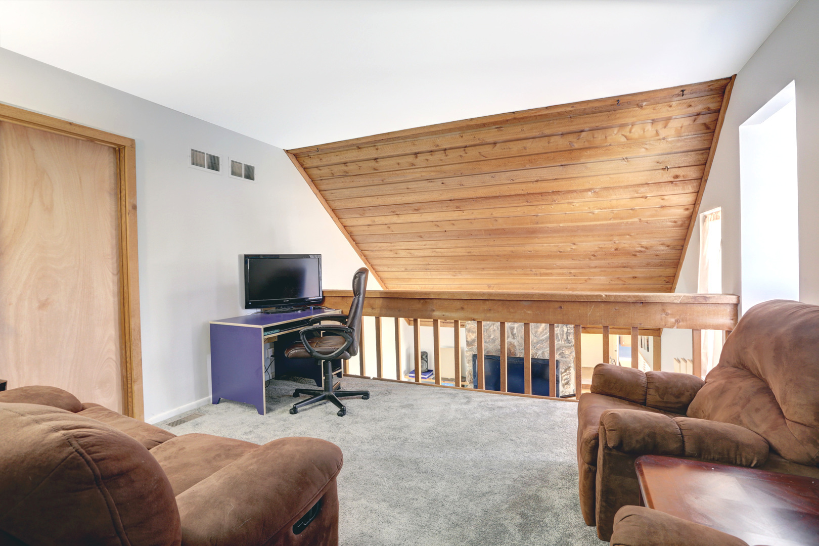 633 Chip Court Gurnee, IL 60031 - Photo 17 of 25