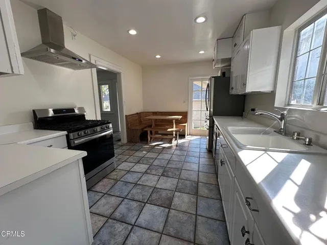 $5,000 | 1741 Mission Street, South Pasadena, CA 91030