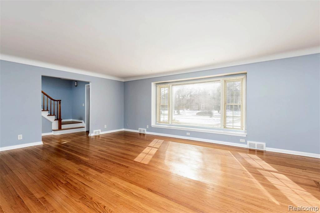 1442 Devonshire Road Grosse Pointe Park, MI 48230 - Photo 6 of 48