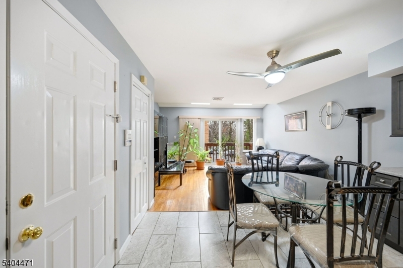 31 Fairmount Avenue Hackensack, NJ 07601 - Photo 11 of 37