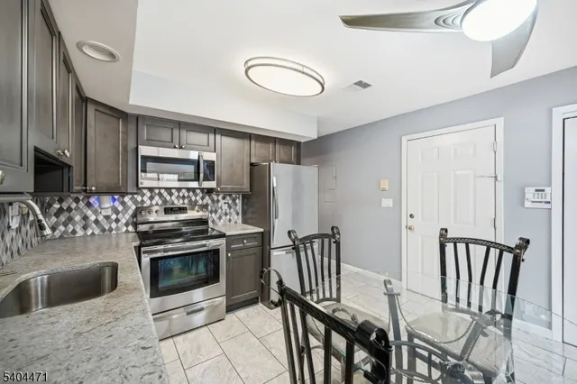 $395,000 | 31 Fairmount Avenue, Hackensack, NJ 07601