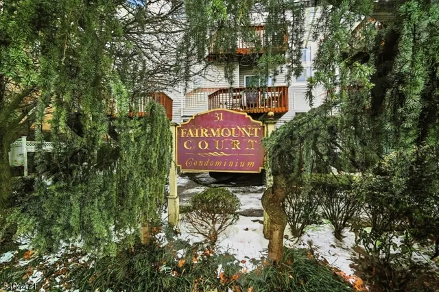 $395,000 | 31 Fairmount Avenue, Hackensack, NJ 07601