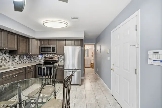 $395,000 | 31 Fairmount Avenue, Hackensack, NJ 07601