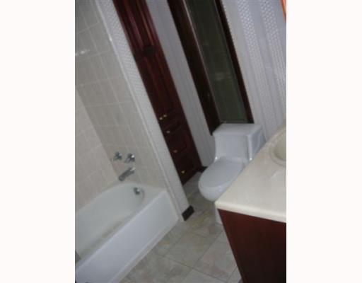 189 Coyle Curtain Road Monongahela, PA 15063 - Photo 5 of 16 Master Bath/Spa.