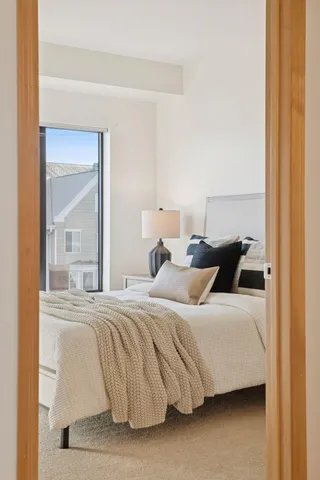 $194,500 | 7600 Lyndale Avenue South, Unit 414, Richfield, MN 55423