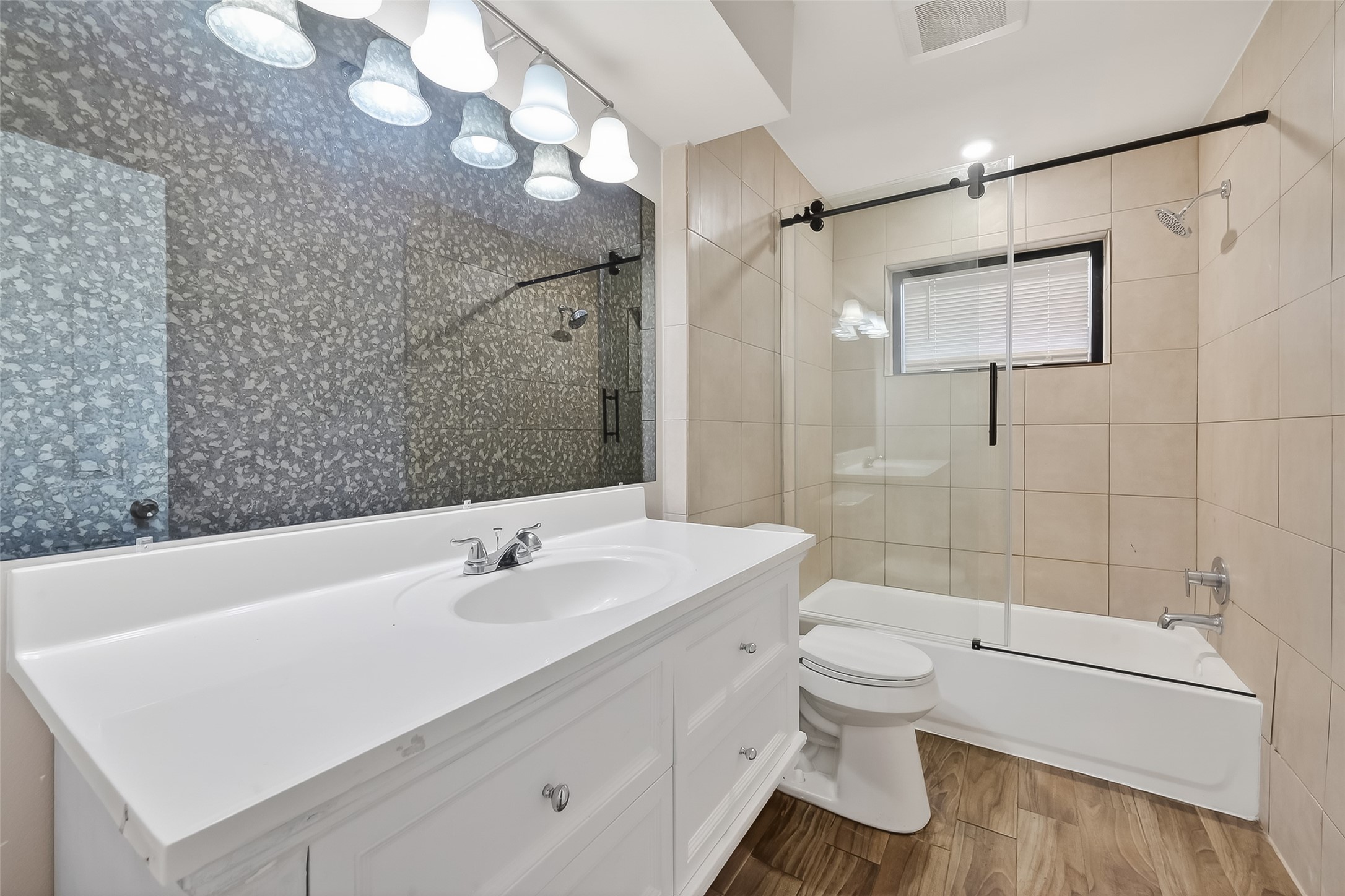 11107 Cedarview Lane Houston, TX 77041 - Photo 21 of 39