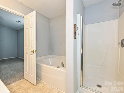 $300,000 | 8712 Westhope Street, Charlotte, NC 28216