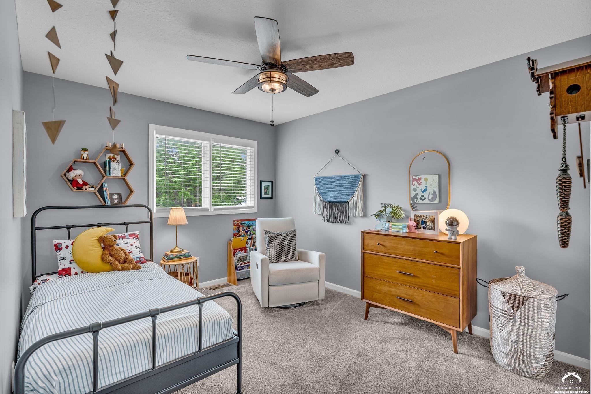 4925 Stoneback Place Lawrence, KS 66047 - Photo 18 of 37
