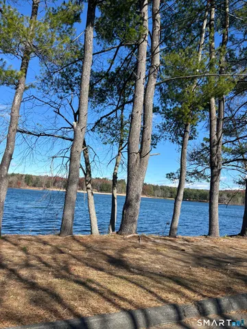 $1,750 | 49 Grandview Drive, Farmington, CT 06032