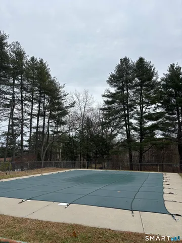 $1,750 | 49 Grandview Drive, Farmington, CT 06032