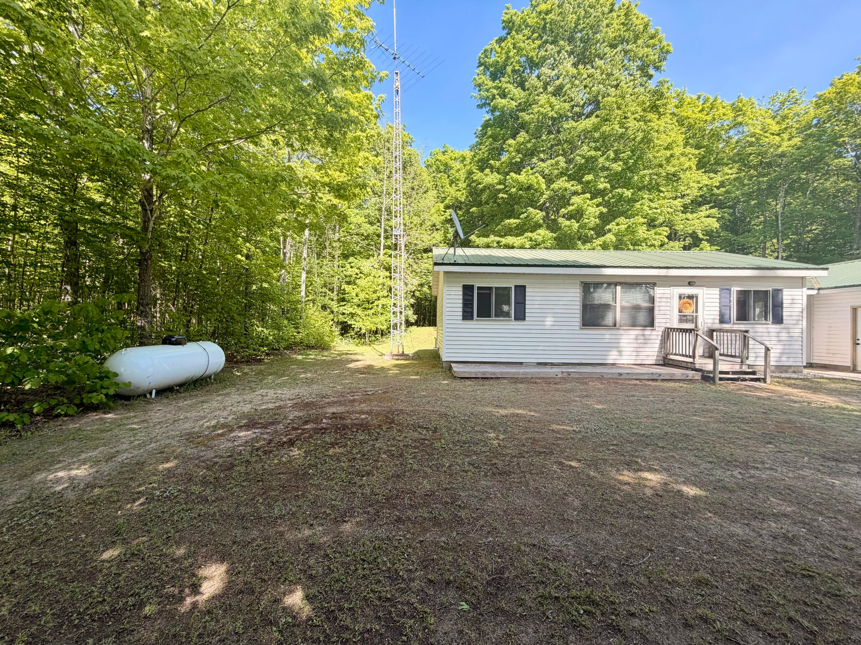 3676n Lang Road Gulliver, MI 49840 - Photo 31 of 32 IMG_5881