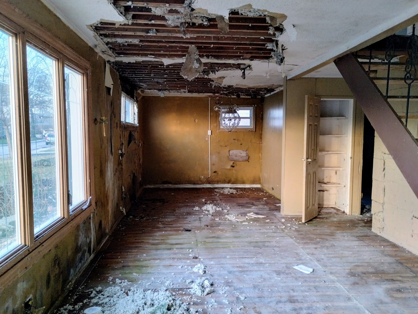 339 Onarga Street Park Forest, IL 60466 - Photo 2 of 18