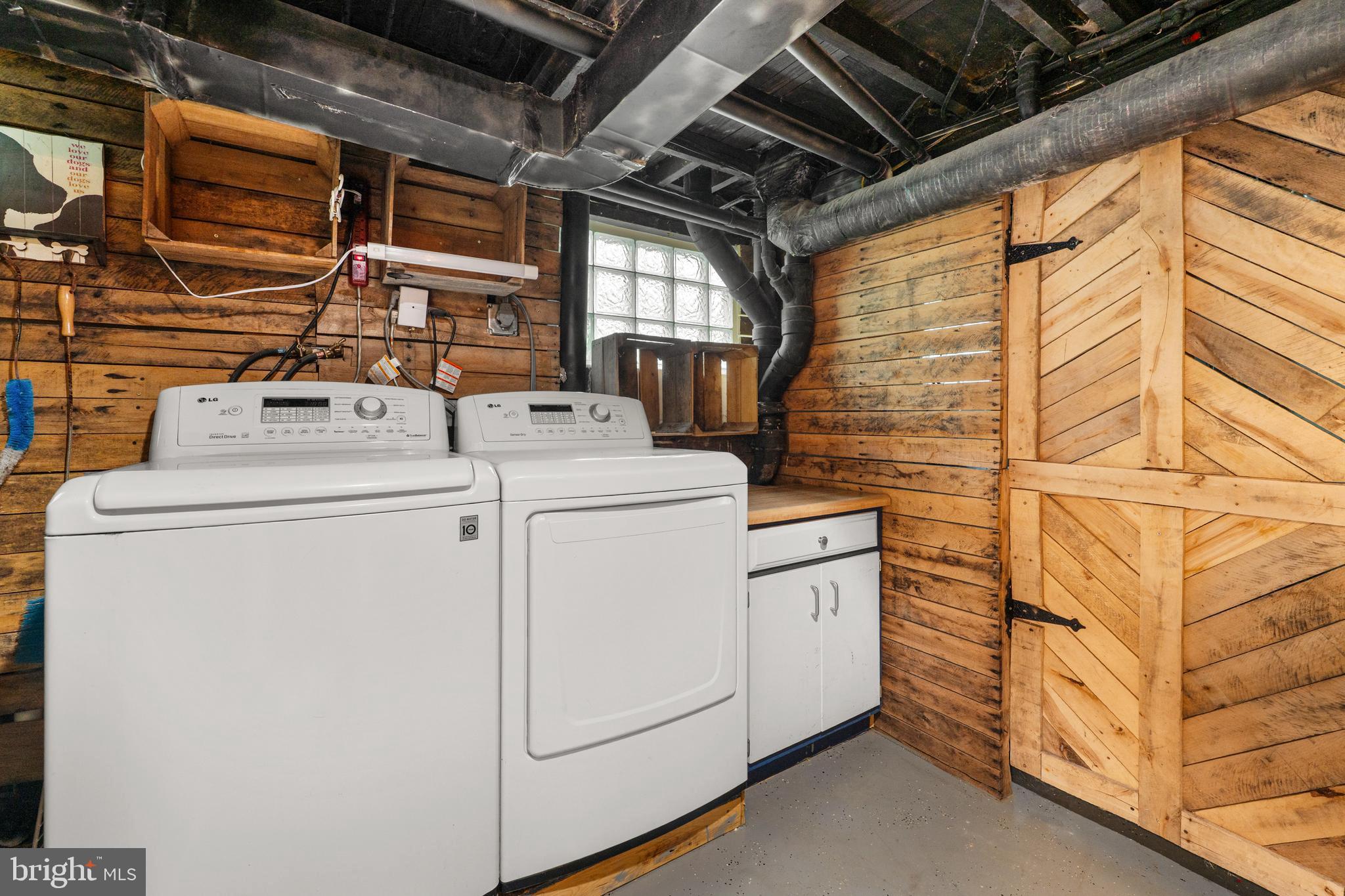 3901 Calawasse Road Edgewater, MD 21037 - Photo 27 of 43 Laundry