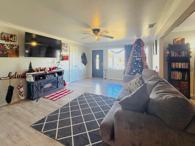 $208,000 | 913 East 8th Street, Dumas, TX 79029