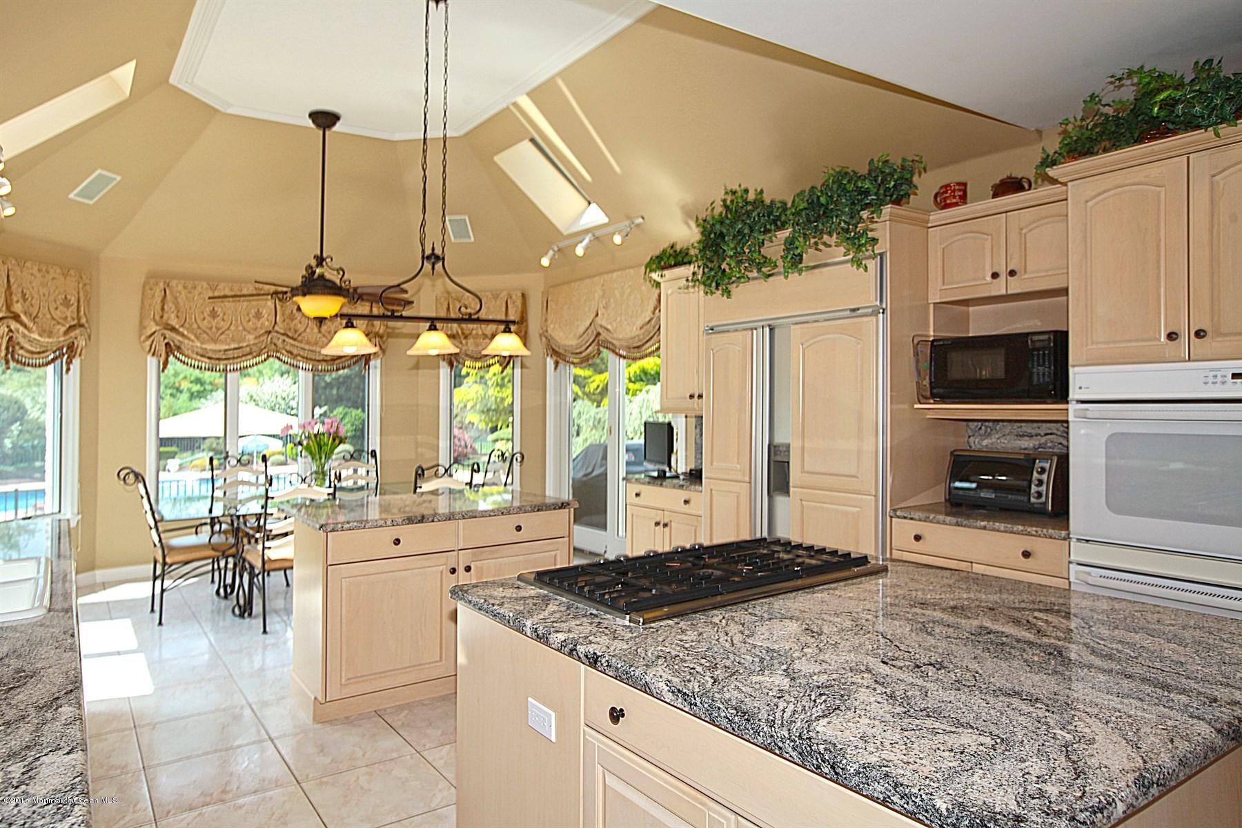 48 Rivers Edge Drive Colts Neck, NJ 07722 - Photo 10 of 52 014_Kitchen