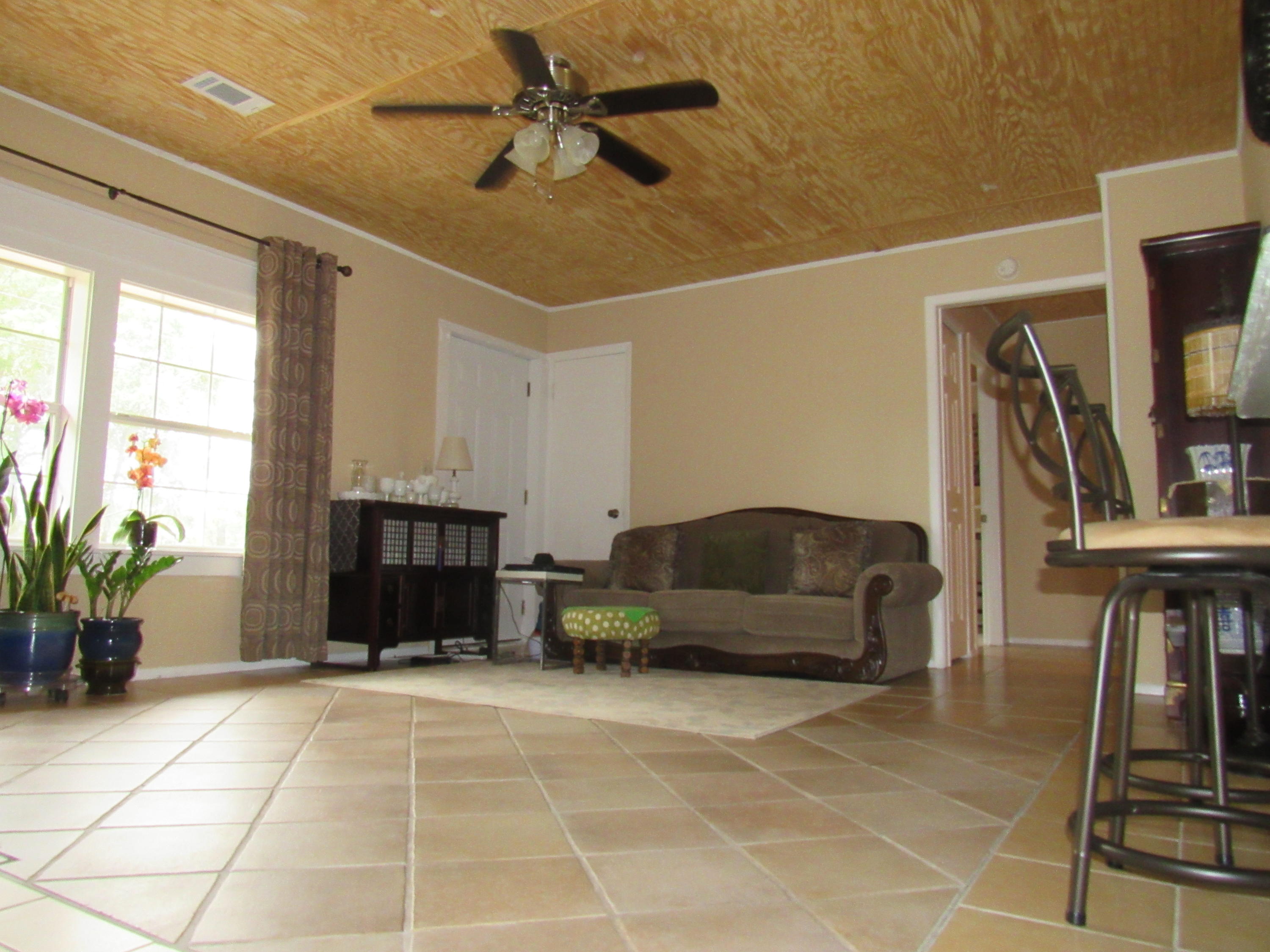 124 Hemlock Road DeFuniak Springs, FL 32435 - Photo 5 of 25 Gallery Image 5