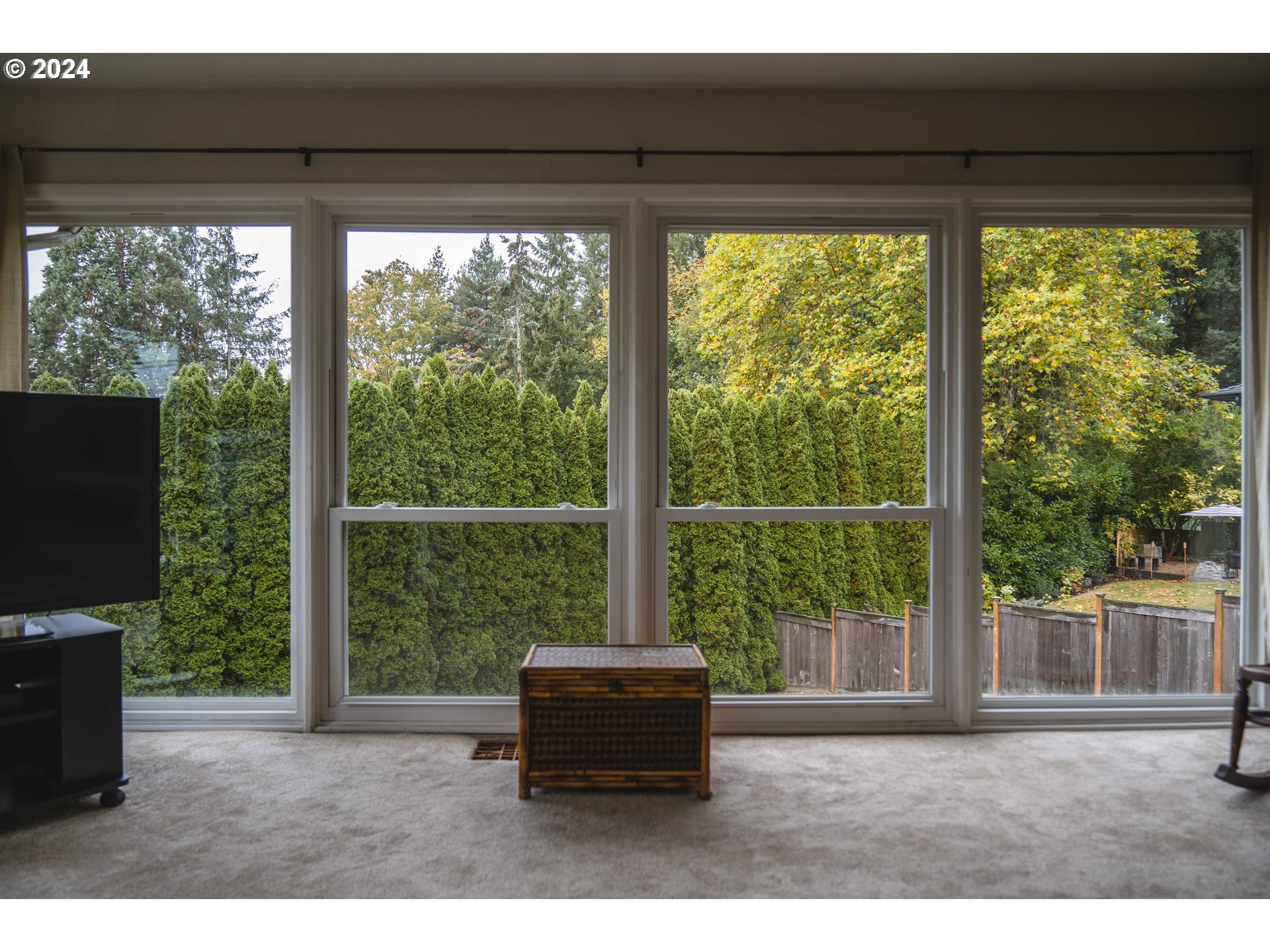 4425 Southwest Dosch Road Portland, OR 97239 - Photo 21 of 40 a house view with a garden space