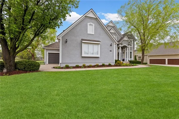 $749,950 | 14501 Grandview Street, Overland Park, KS 66221