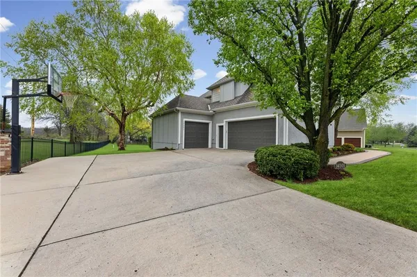 $749,950 | 14501 Grandview Street, Overland Park, KS 66221